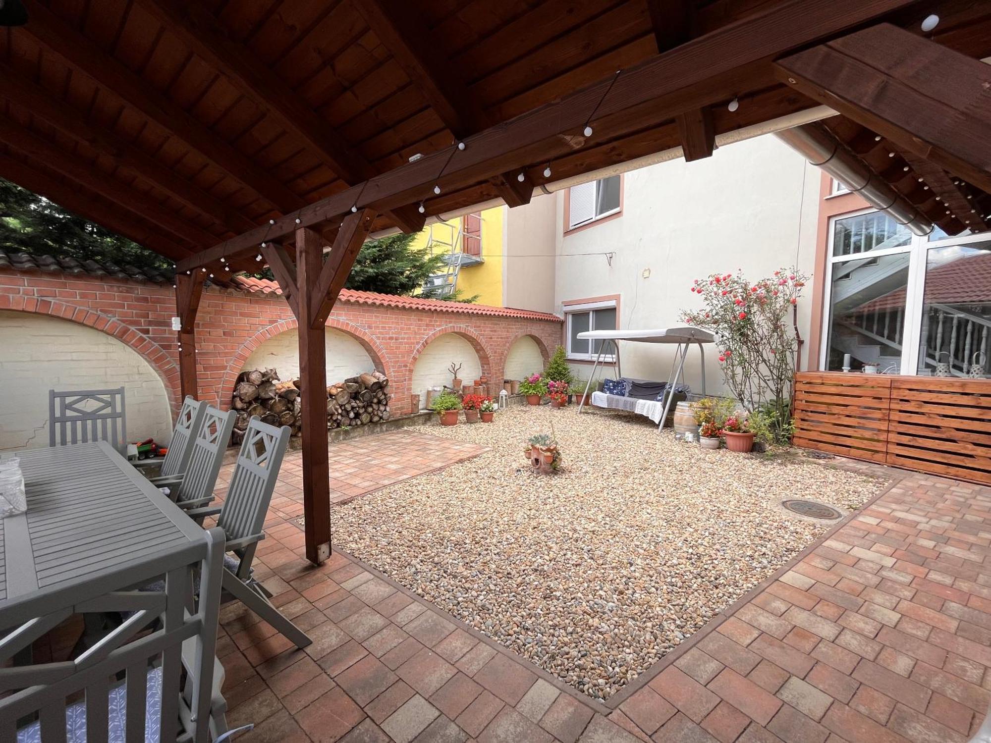 Pacsirta Apartmanház Eger Exteriér fotografie